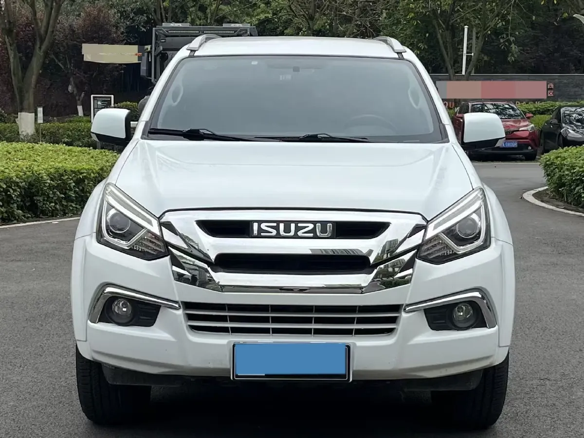 2018 Isuzu Mu-X 1.9T 163HP L4 6AT,autocango,china used car exporter,china ev exporter,chinese used car exporter,chinese used ev exporter