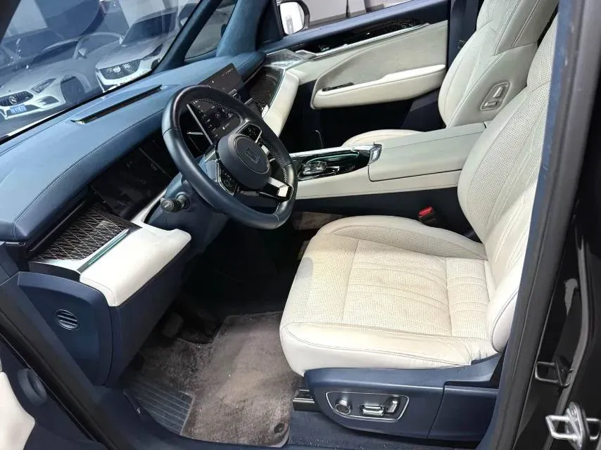 2022 Zeekr 009 BEV 116KWH,autocango,china used car exporter,china ev exporter,chinese used car exporter,chinese used ev exporter