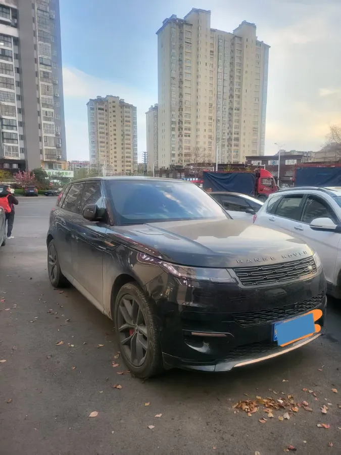 2025 Land Rover Range Rover Sport 3.0T 400HP L6 8AT,autocango,china used car exporter,china ev exporter,chinese used car exporter,chinese used ev exporter