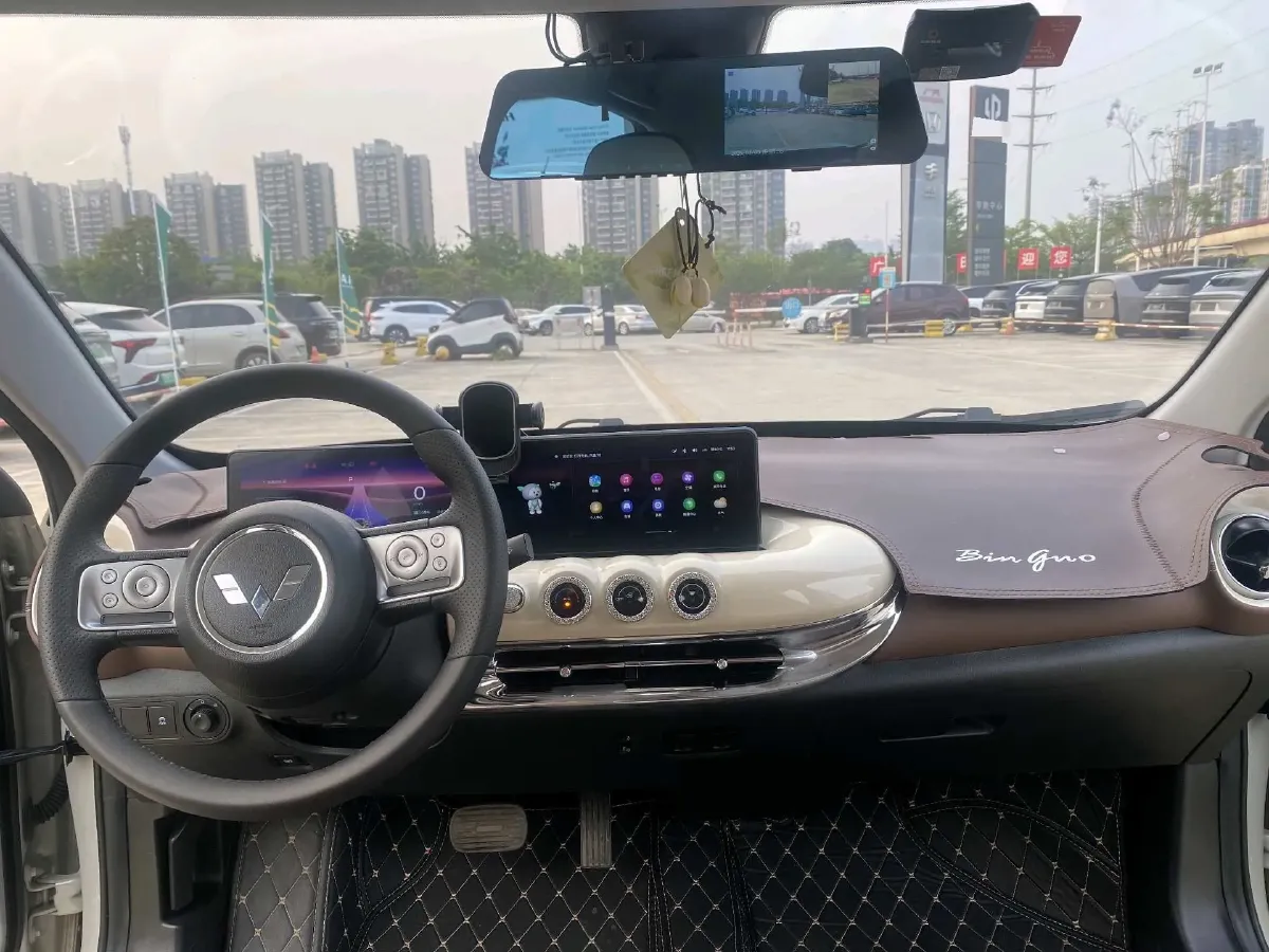 2023 WuLing BinGuo BEV 31.9KWH,autocango,china used car exporter,china ev exporter,chinese used car exporter,chinese used ev exporter