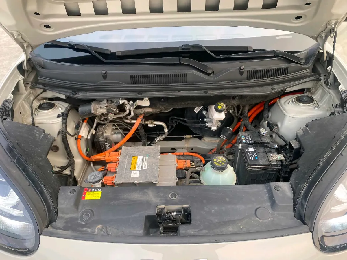 2023 WuLing BinGuo BEV 31.9KWH,autocango,china used car exporter,china ev exporter,chinese used car exporter,chinese used ev exporter