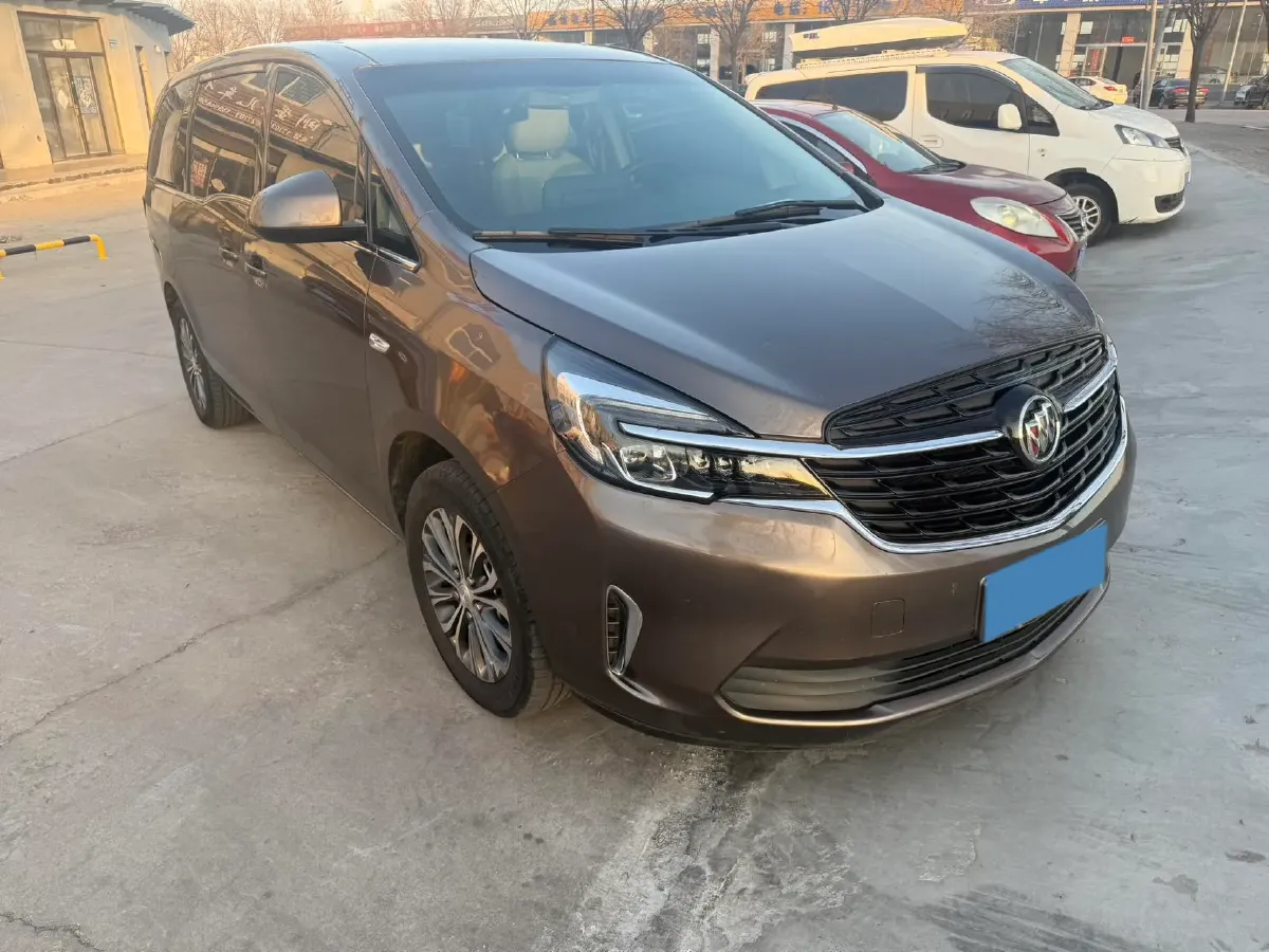 2021 Buick GL8 2.0T 237HP L4 9AT,autocango,china used car exporter,china ev exporter,chinese used car exporter,chinese used ev exporter