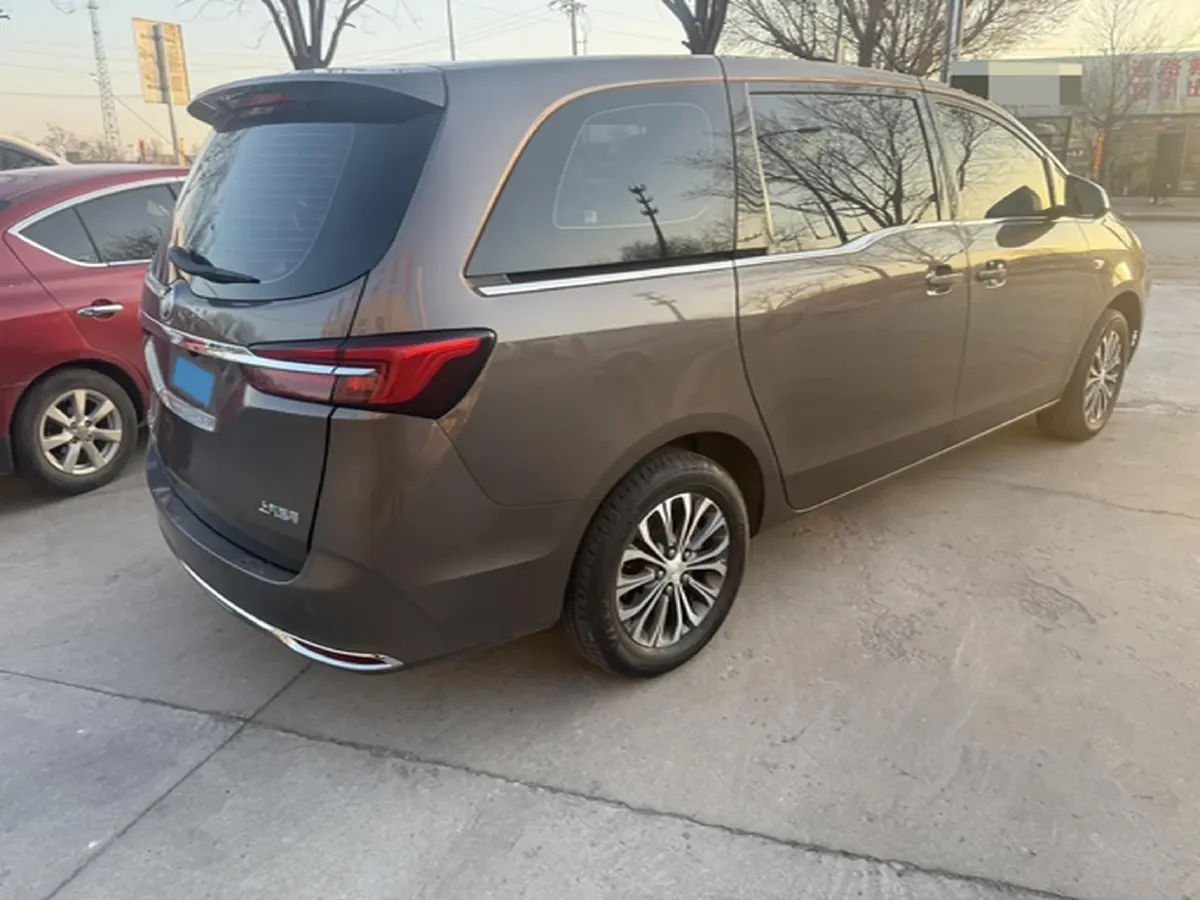 2021 Buick GL8 2.0T 237HP L4 9AT,autocango,china used car exporter,china ev exporter,chinese used car exporter,chinese used ev exporter