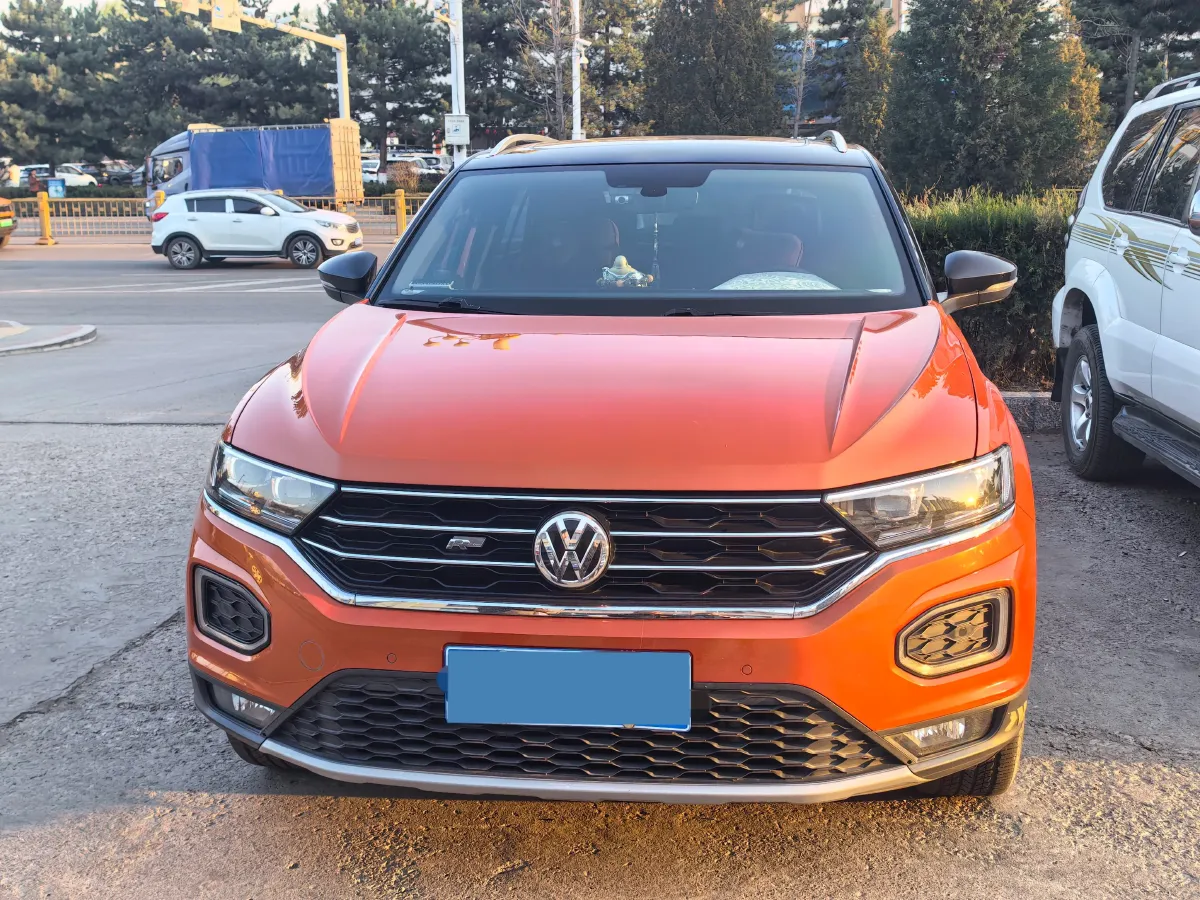 2018 Ford Kuga 1.5T 181HP L4 6AT,autocango,china used car exporter,china ev exporter,chinese used car exporter,chinese used ev exporter