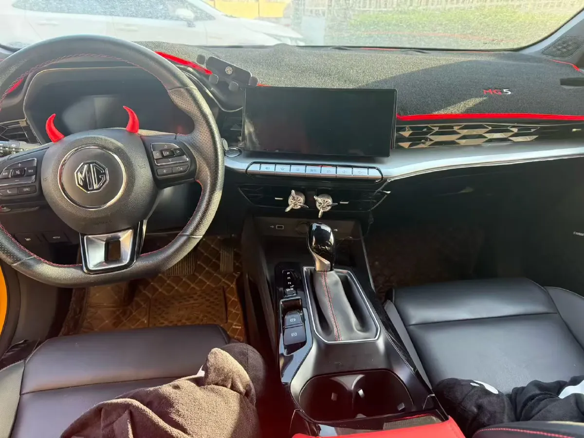 2022 MG 5 1.5L 120HP L4 CVT,autocango,china used car exporter,china ev exporter,chinese used car exporter,chinese used ev exporter