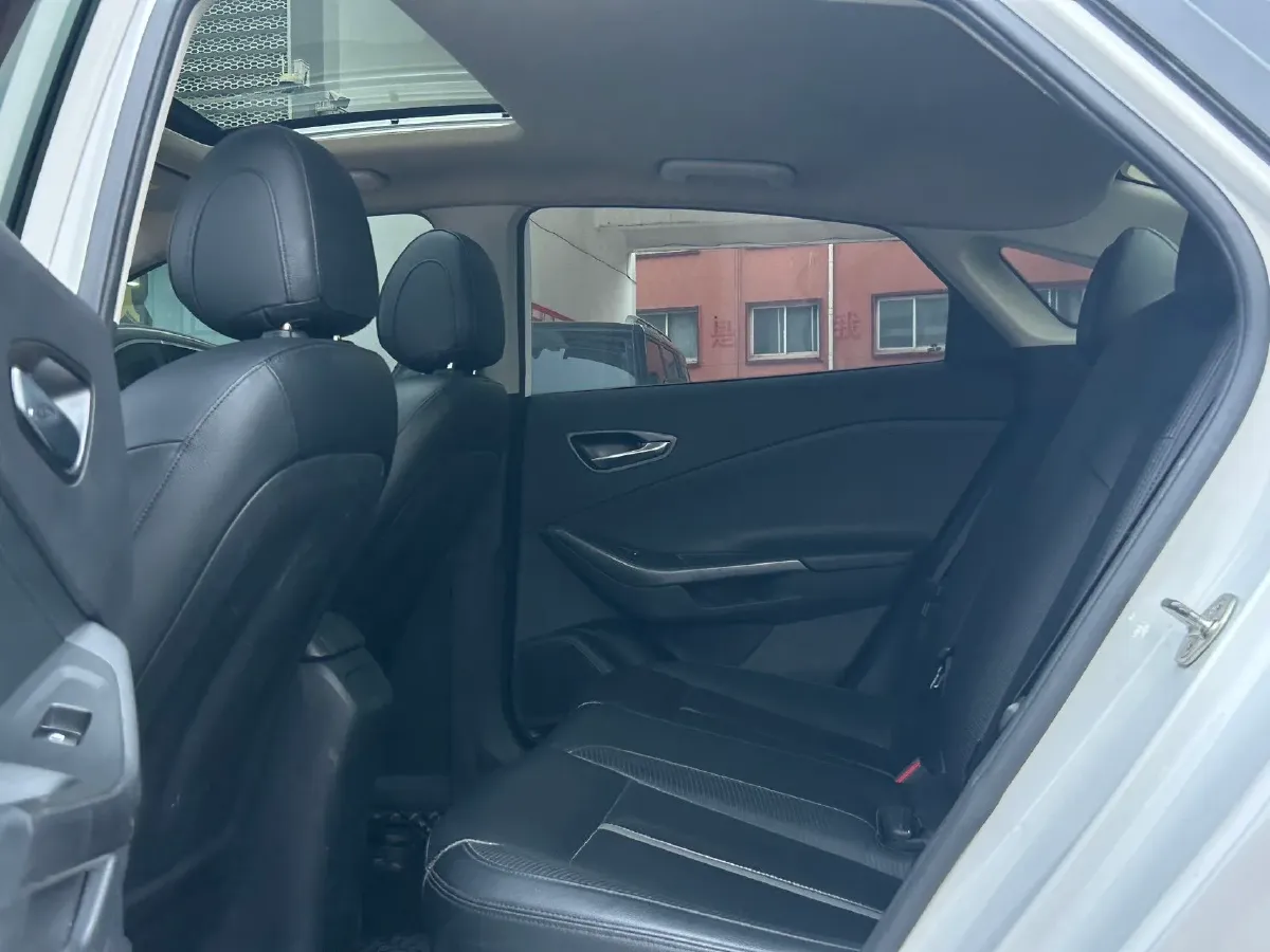 2019 Hyundai La Festa 1.6T 190HP L4 7DCT,autocango,china used car exporter,china ev exporter,chinese used car exporter,chinese used ev exporter