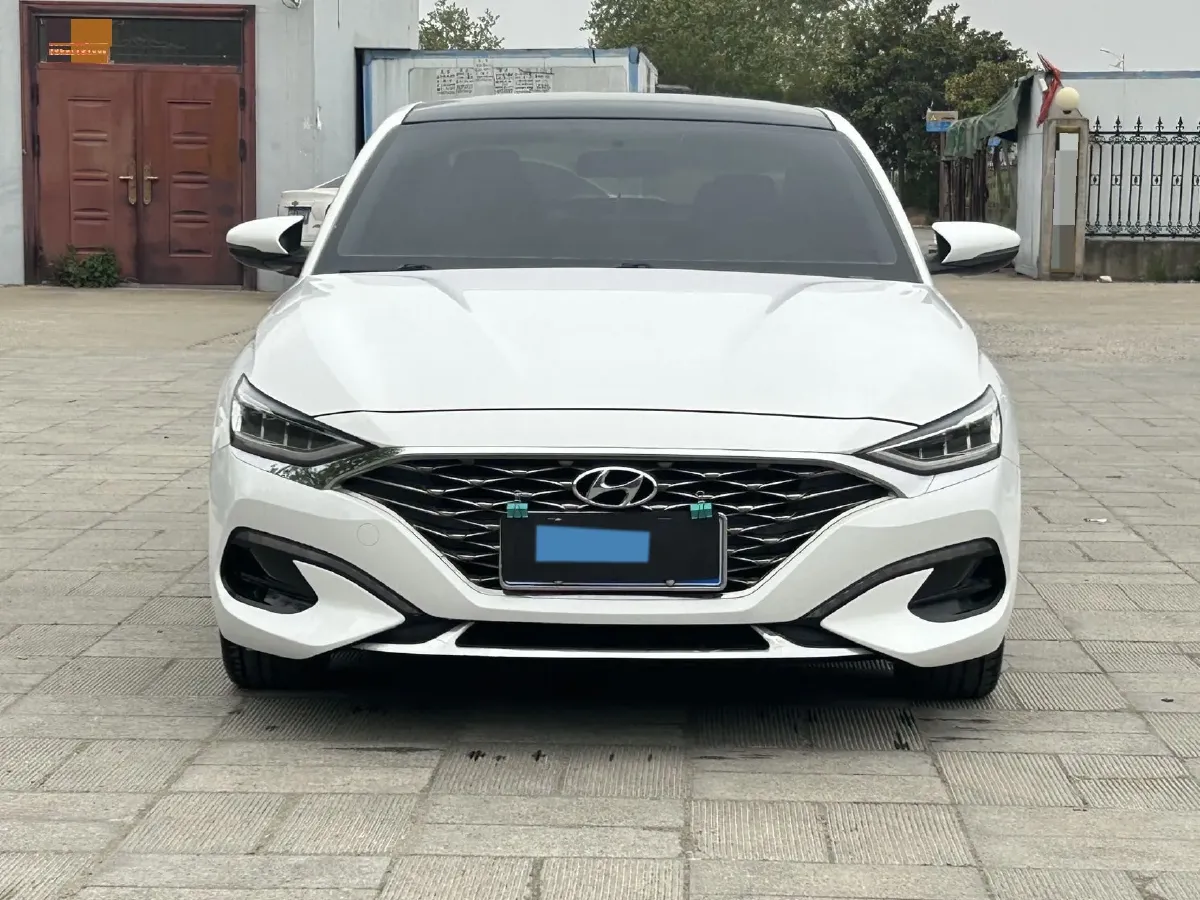 2019 Hyundai La Festa 1.6T 190HP L4 7DCT,autocango,china used car exporter,china ev exporter,chinese used car exporter,chinese used ev exporter