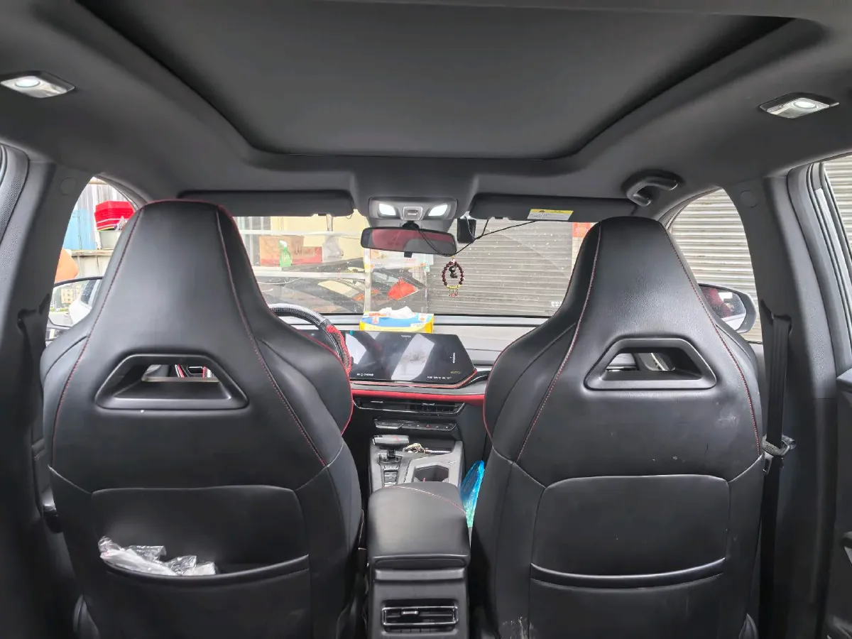 2024 ChangAn X5 PLUS 1.5T 188HP L4 7DCT,autocango,china used car exporter,china ev exporter,chinese used car exporter,chinese used ev exporter