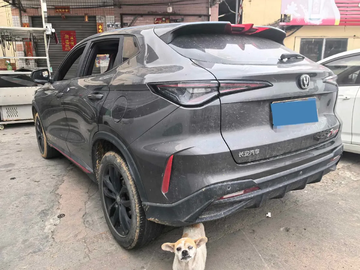 2024 ChangAn X5 PLUS 1.5T 188HP L4 7DCT,autocango,china used car exporter,china ev exporter,chinese used car exporter,chinese used ev exporter