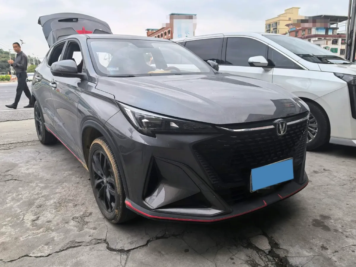 2024 ChangAn X5 PLUS 1.5T 188HP L4 7DCT,autocango,china used car exporter,china ev exporter,chinese used car exporter,chinese used ev exporter