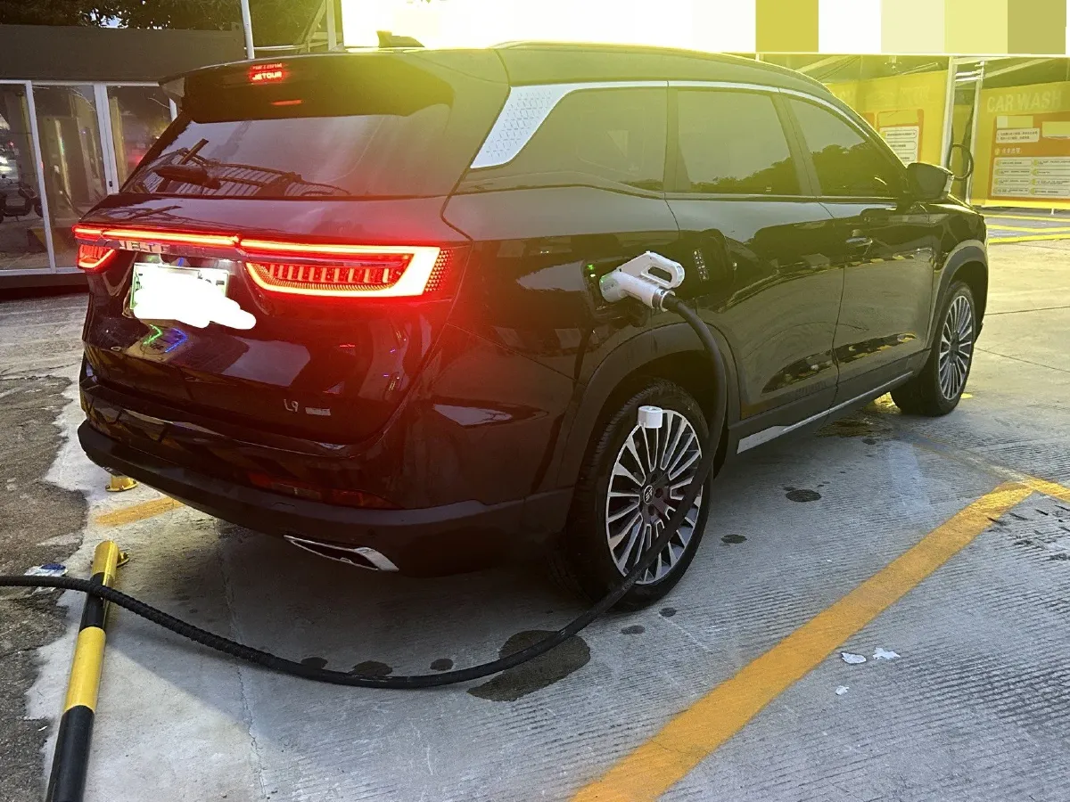 2023 Jetour Traveller 2.0T 254HP L4 7DCT,autocango,china used car exporter,china ev exporter,chinese used car exporter,chinese used ev exporter