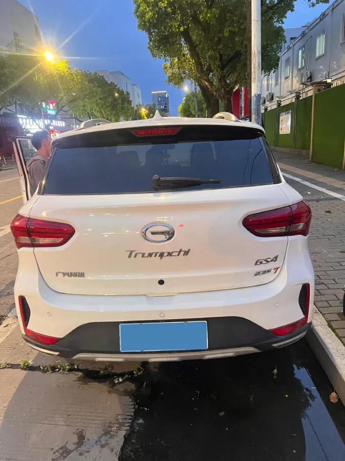 2020 GAC Trumpchi GS4 1.5T 169HP L4 6MT,autocango,china used car exporter,china ev exporter,chinese used car exporter,chinese used ev exporter