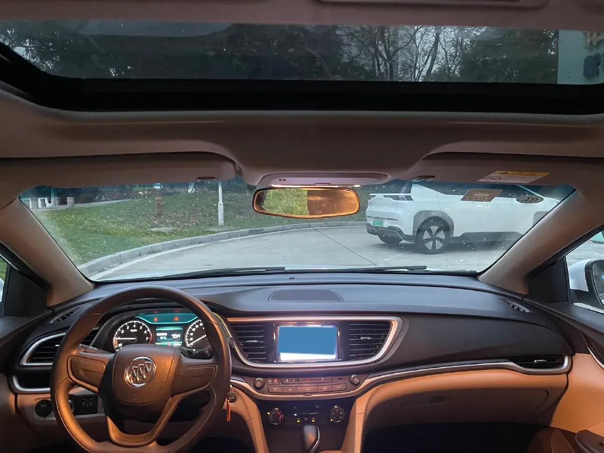 2020 DongFeng Forthing T5 1.5T 156HP L4 6AT,autocango,china used car exporter,china ev exporter,chinese used car exporter,chinese used ev exporter