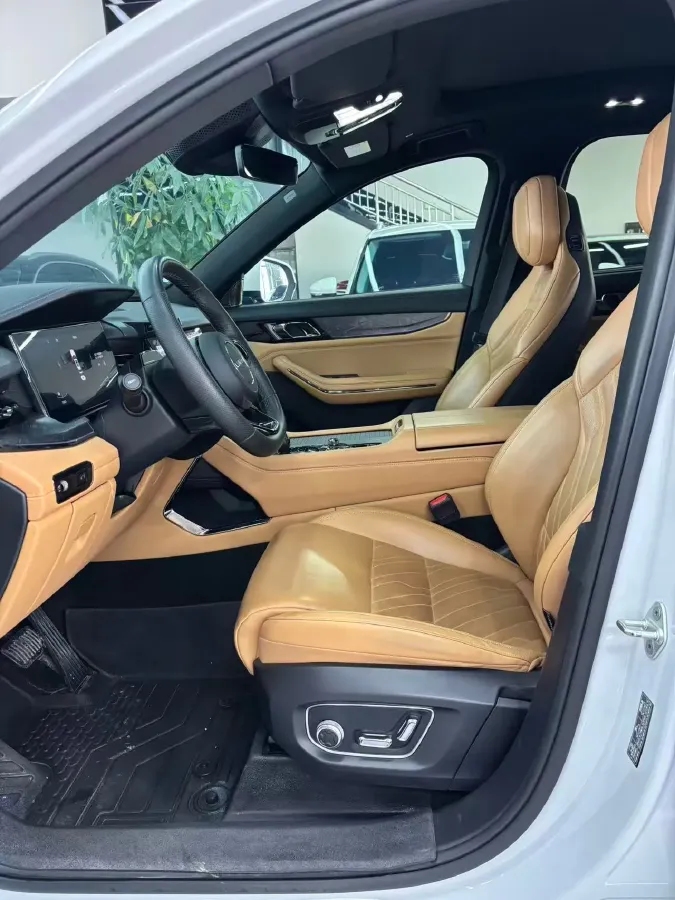 2021 Buick GL8 2.0T 237HP L4 9AT,autocango,china used car exporter,china ev exporter,chinese used car exporter,chinese used ev exporter