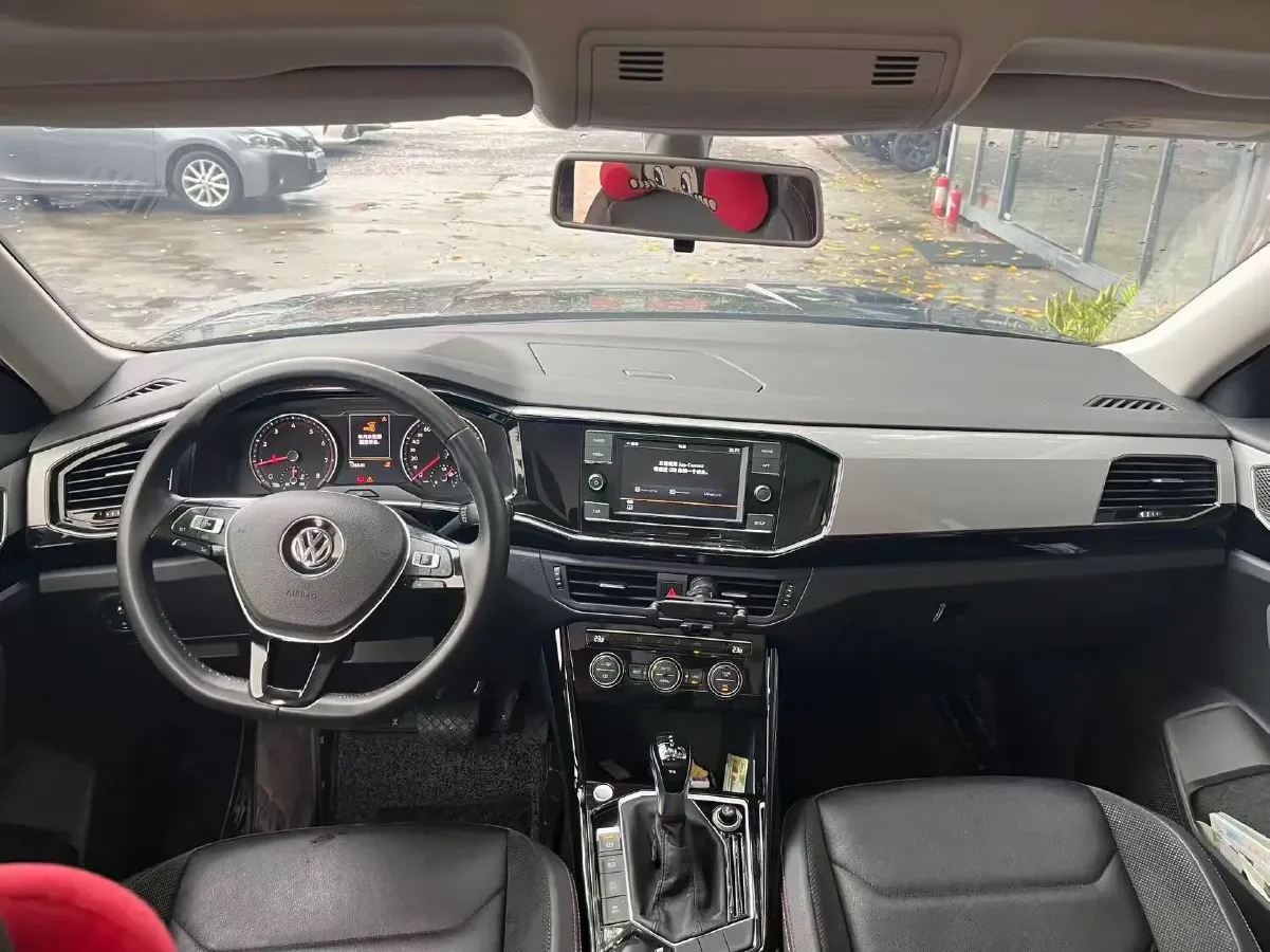 2019 Jeep Cherokee 2.0T 234HP L4 9AT,autocango,china used car exporter,china ev exporter,chinese used car exporter,chinese used ev exporter