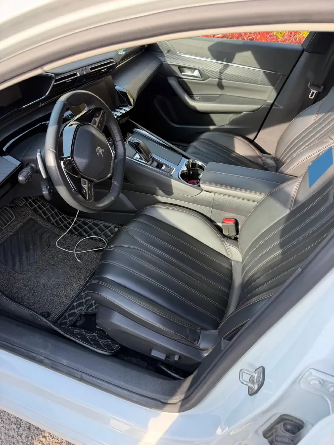 2019 Peugeot 508 1.8T 211HP L4 8AT,autocango,china used car exporter,china ev exporter,chinese used car exporter,chinese used ev exporter