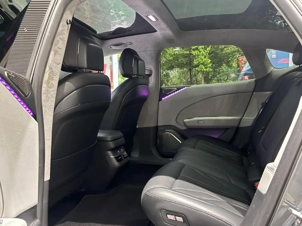 2024 Zeekr 007 BEV 100KWH,autocango,china used car exporter,china ev exporter,chinese used car exporter,chinese used ev exporter