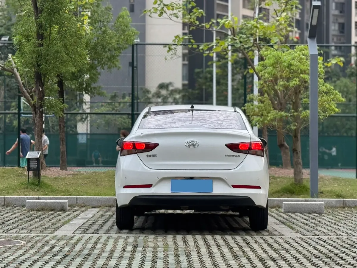 2016 Hyundai Verna 1.4L 100HP L4 6AT,autocango,china used car exporter,china ev exporter,chinese used car exporter,chinese used ev exporter