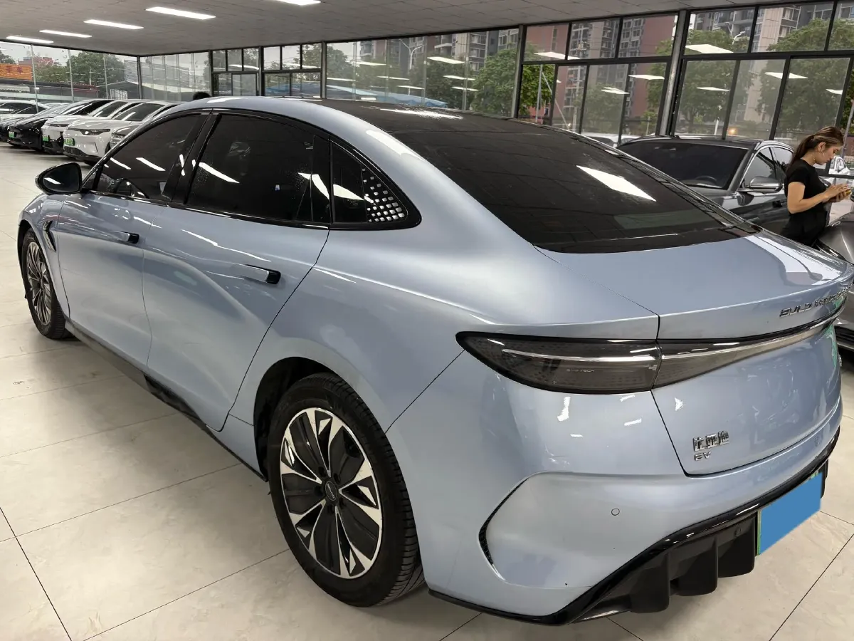 2022 MAXUS DaJia 5 BEV 70KWH,autocango,china used car exporter,china ev exporter,chinese used car exporter,chinese used ev exporter