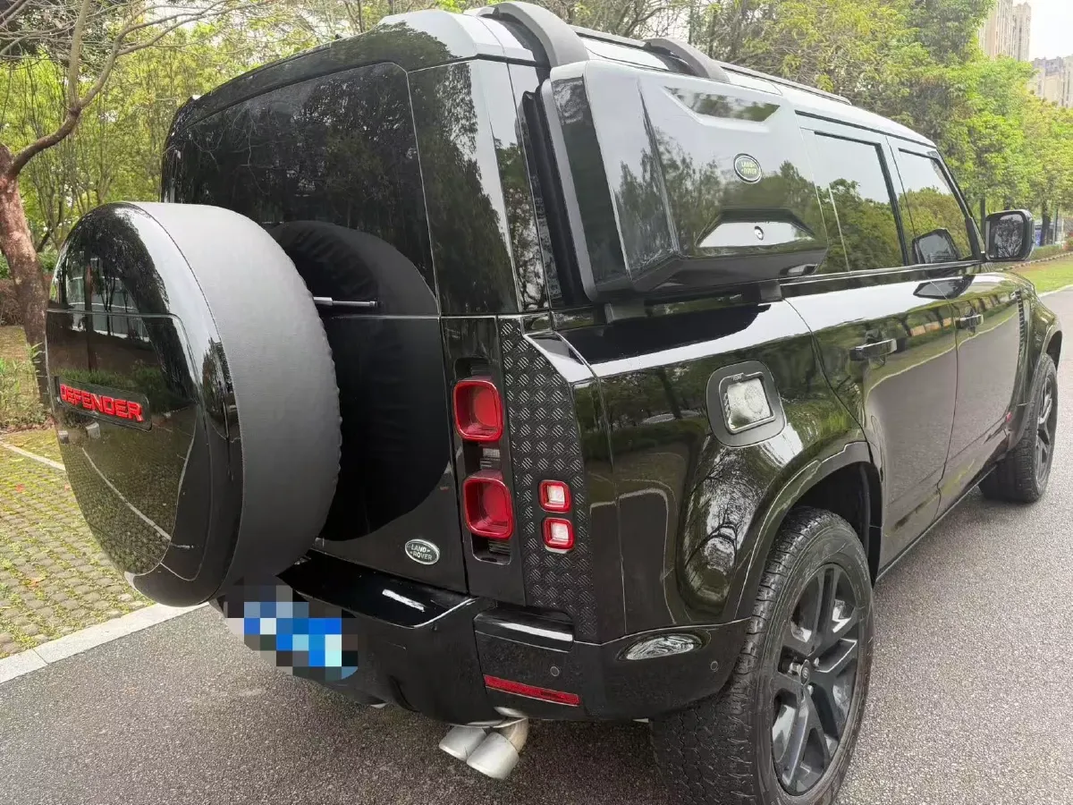 2023 Land Rover Defender 3.0T 400HP L6 8AT,autocango,china used car exporter,china ev exporter,chinese used car exporter,chinese used ev exporter