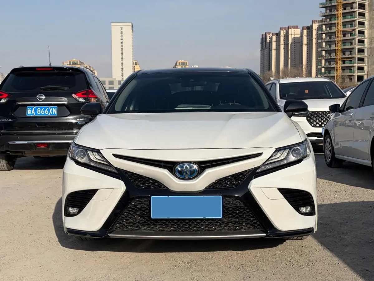 2019 Toyota Camry 2.5L 178HP L4 E-CVT Hybrid,autocango,china used car exporter,china ev exporter,chinese used car exporter,chinese used ev exporter