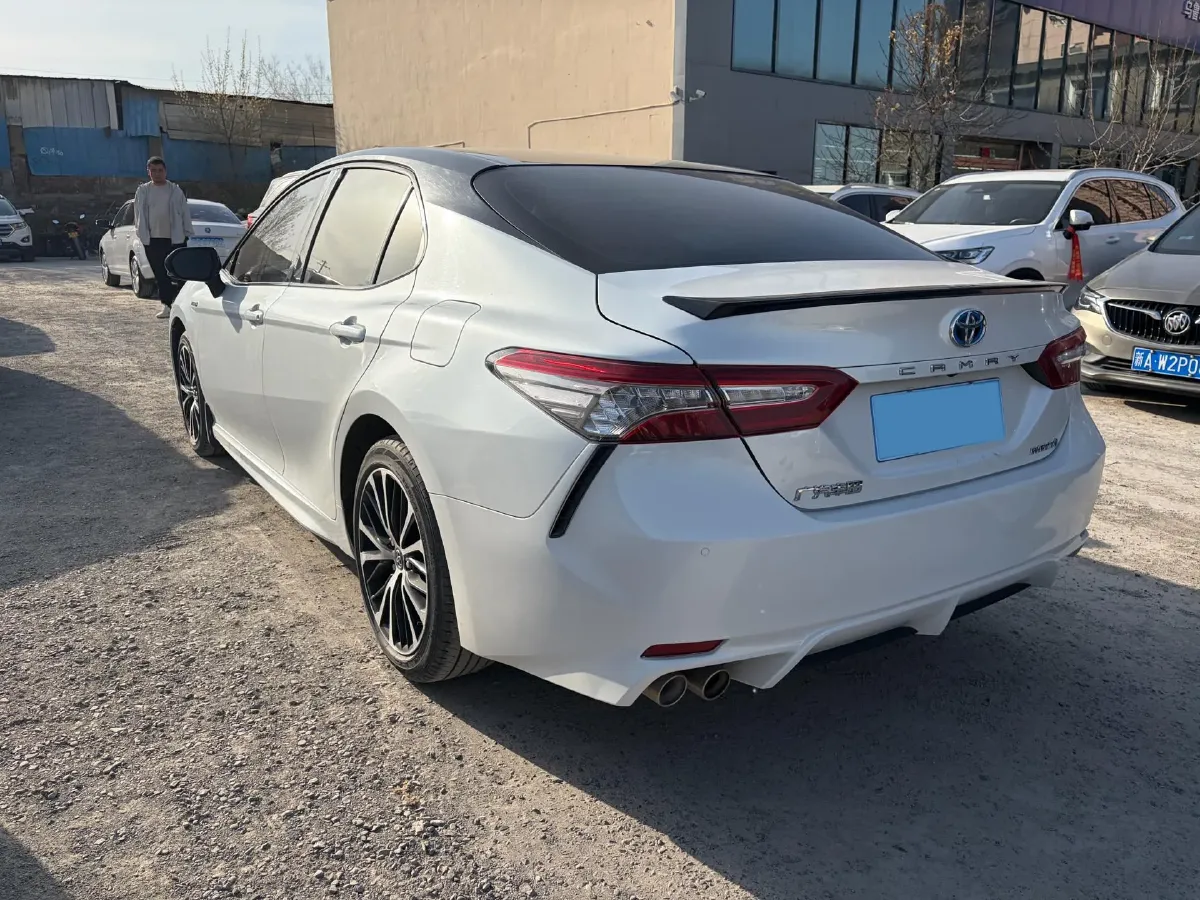 2019 Toyota Camry 2.5L 178HP L4 E-CVT Hybrid,autocango,china used car exporter,china ev exporter,chinese used car exporter,chinese used ev exporter