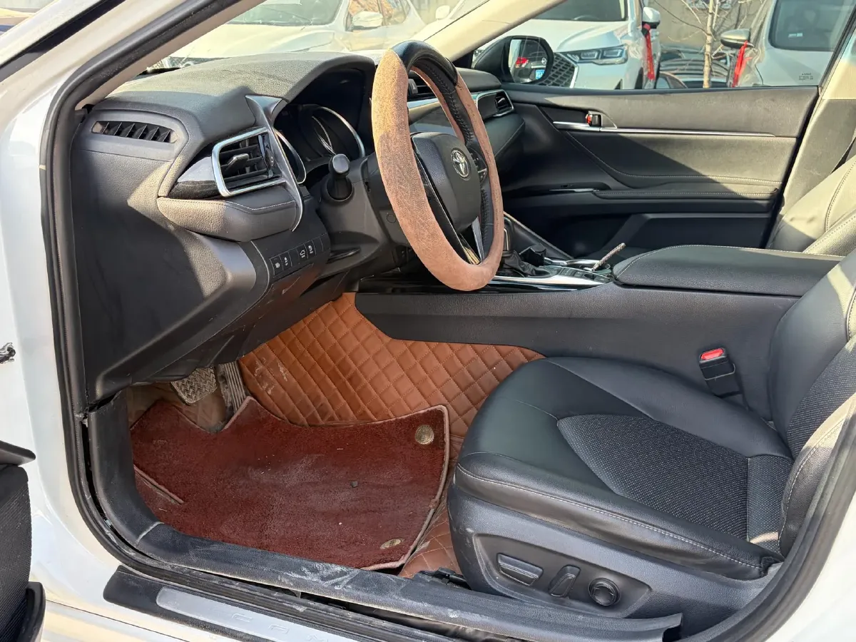 2019 Toyota Camry 2.5L 178HP L4 E-CVT Hybrid,autocango,china used car exporter,china ev exporter,chinese used car exporter,chinese used ev exporter