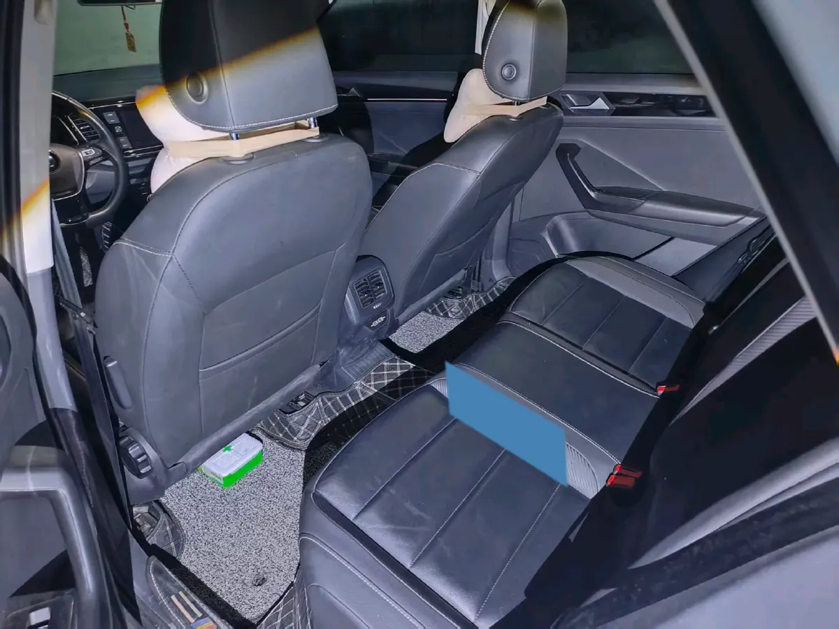 2020 Volkswagen T-Roc 1.4T 150HP L4 7DCT,autocango,china used car exporter,china ev exporter,chinese used car exporter,chinese used ev exporter