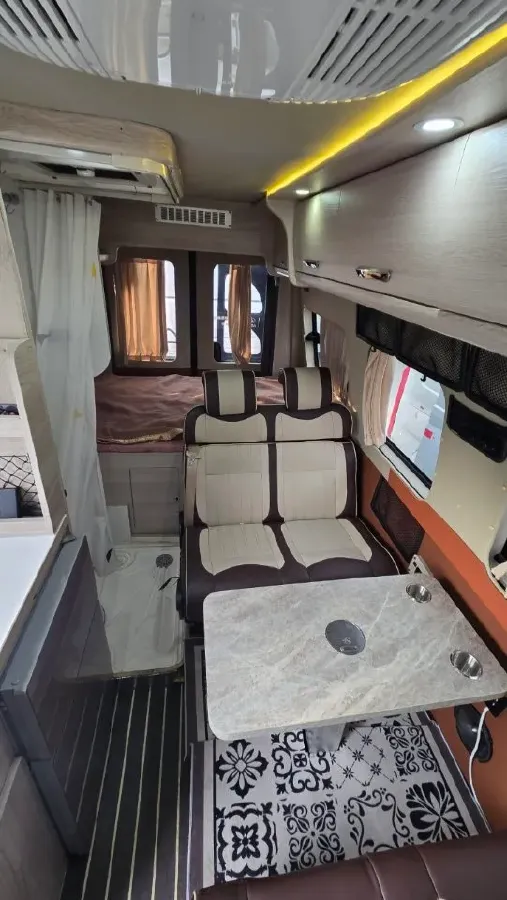 2019 MAXUS XinTu V80 2.5T 136HP L4 6MT,autocango,china used car exporter,china ev exporter,chinese used car exporter,chinese used ev exporter