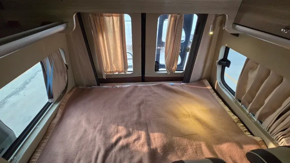 2019 MAXUS XinTu V80 2.5T 136HP L4 6MT,autocango,china used car exporter,china ev exporter,chinese used car exporter,chinese used ev exporter