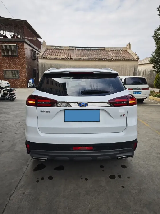 2020 Roewe i6 1.5T 169HP L4 7DCT,autocango,china used car exporter,china ev exporter,chinese used car exporter,chinese used ev exporter