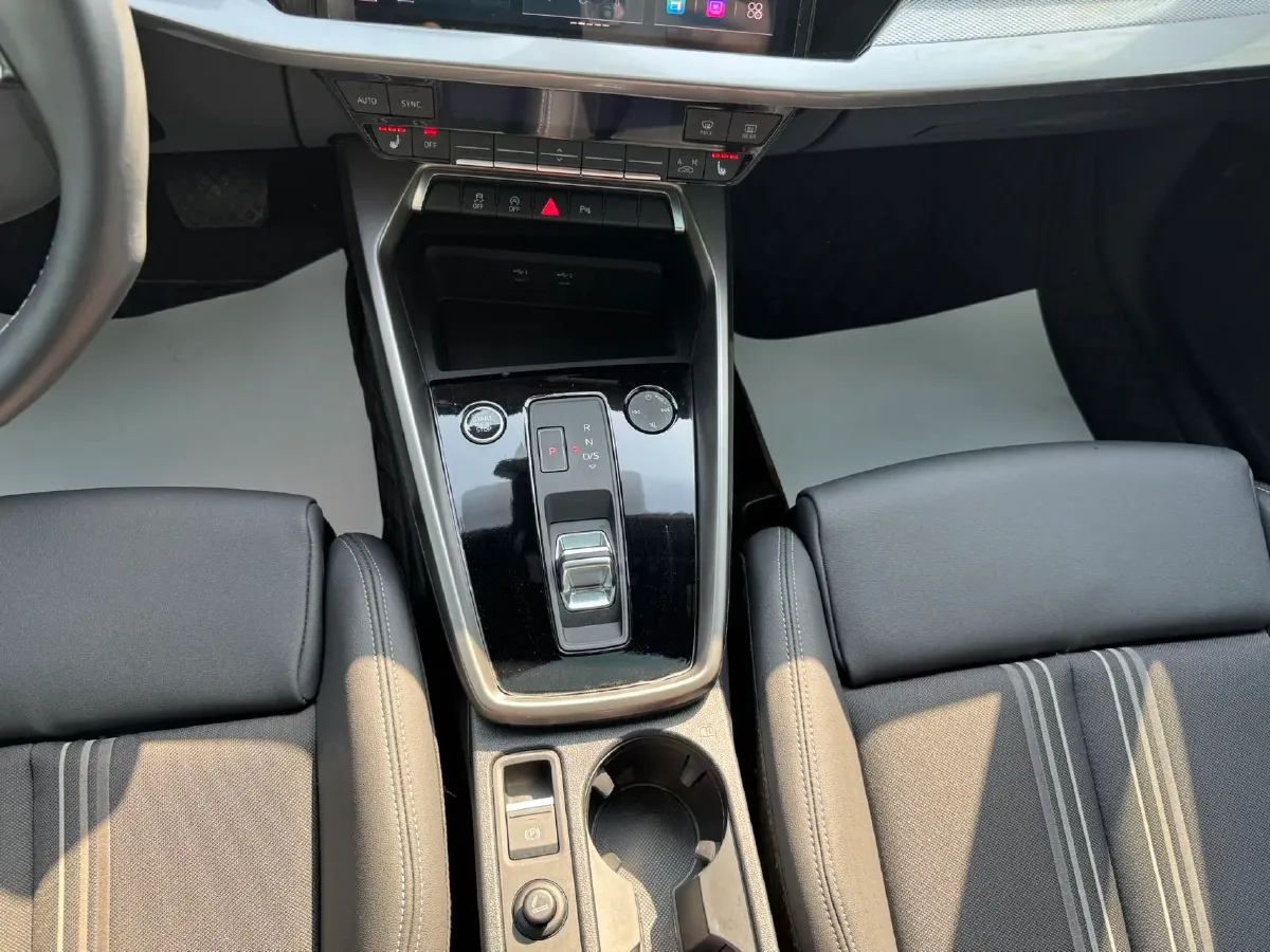 2023 Audi A3 1.4T 150HP L4 7DCT,autocango,china used car exporter,china ev exporter,chinese used car exporter,chinese used ev exporter