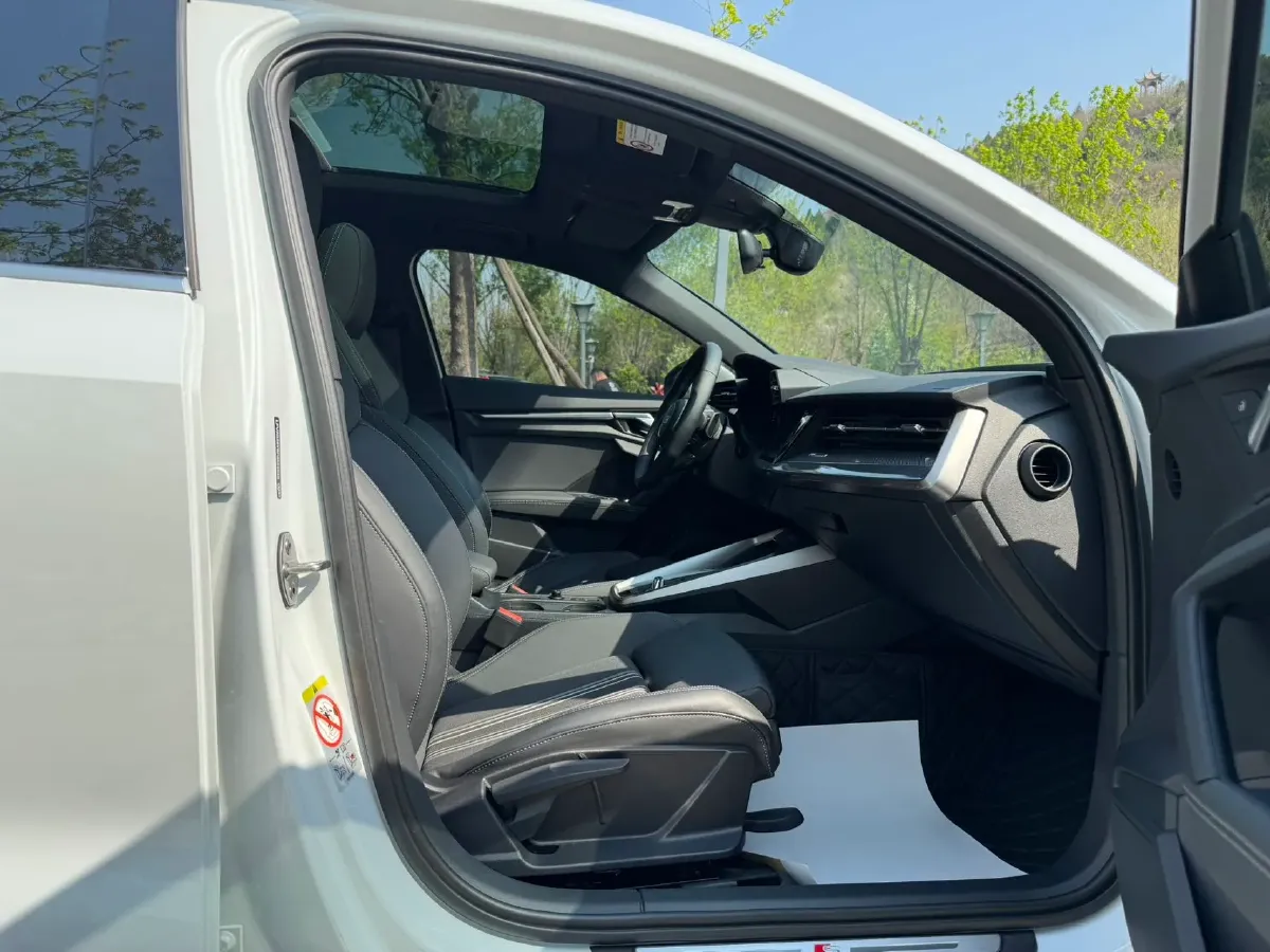 2023 Audi A3 1.4T 150HP L4 7DCT,autocango,china used car exporter,china ev exporter,chinese used car exporter,chinese used ev exporter