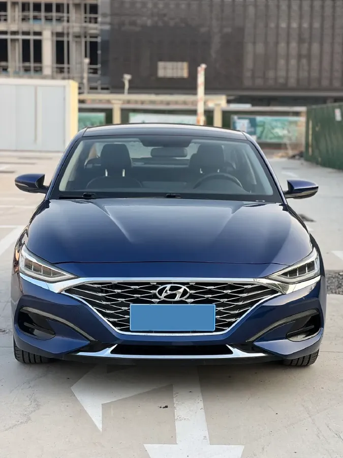 2019 Hyundai La Festa 1.6T 204HP L4 7DCT,autocango,china used car exporter,china ev exporter,chinese used car exporter,chinese used ev exporter