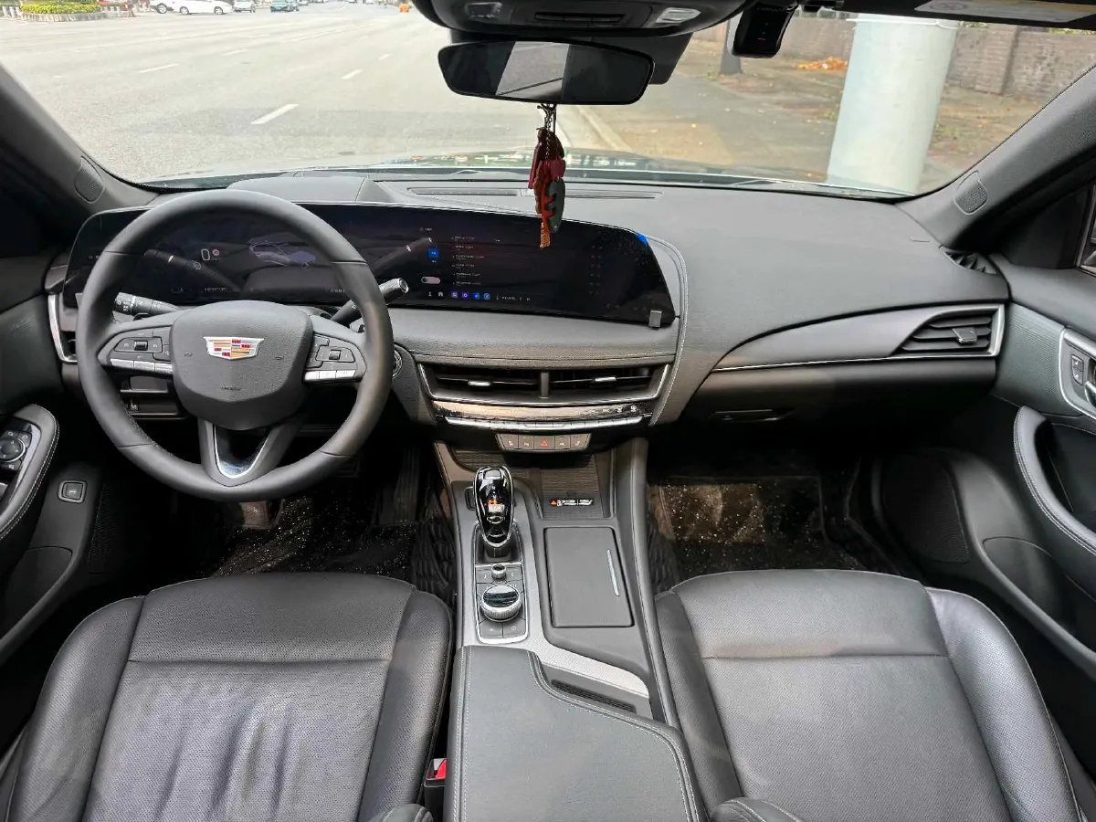 2024 Cadillac CT5 2.0T 237HP L4 10AT,autocango,china used car exporter,china ev exporter,chinese used car exporter,chinese used ev exporter