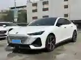 2023 ChangAn UNI-V 1.5T 188HP L4 7DCT
