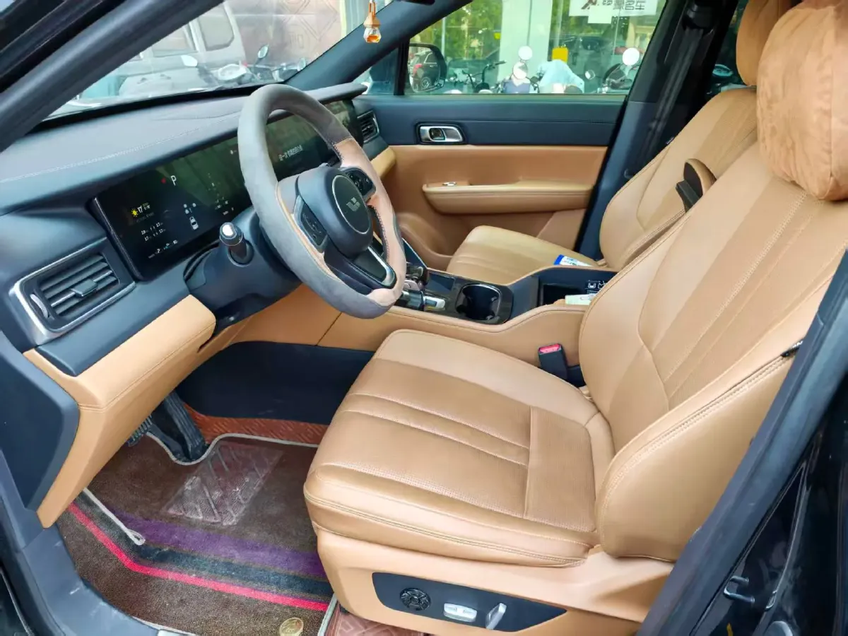 2020 Li ONE Range Extended 131HP REEV 40.5KWH,autocango,china used car exporter,china ev exporter,chinese used car exporter,chinese used ev exporter