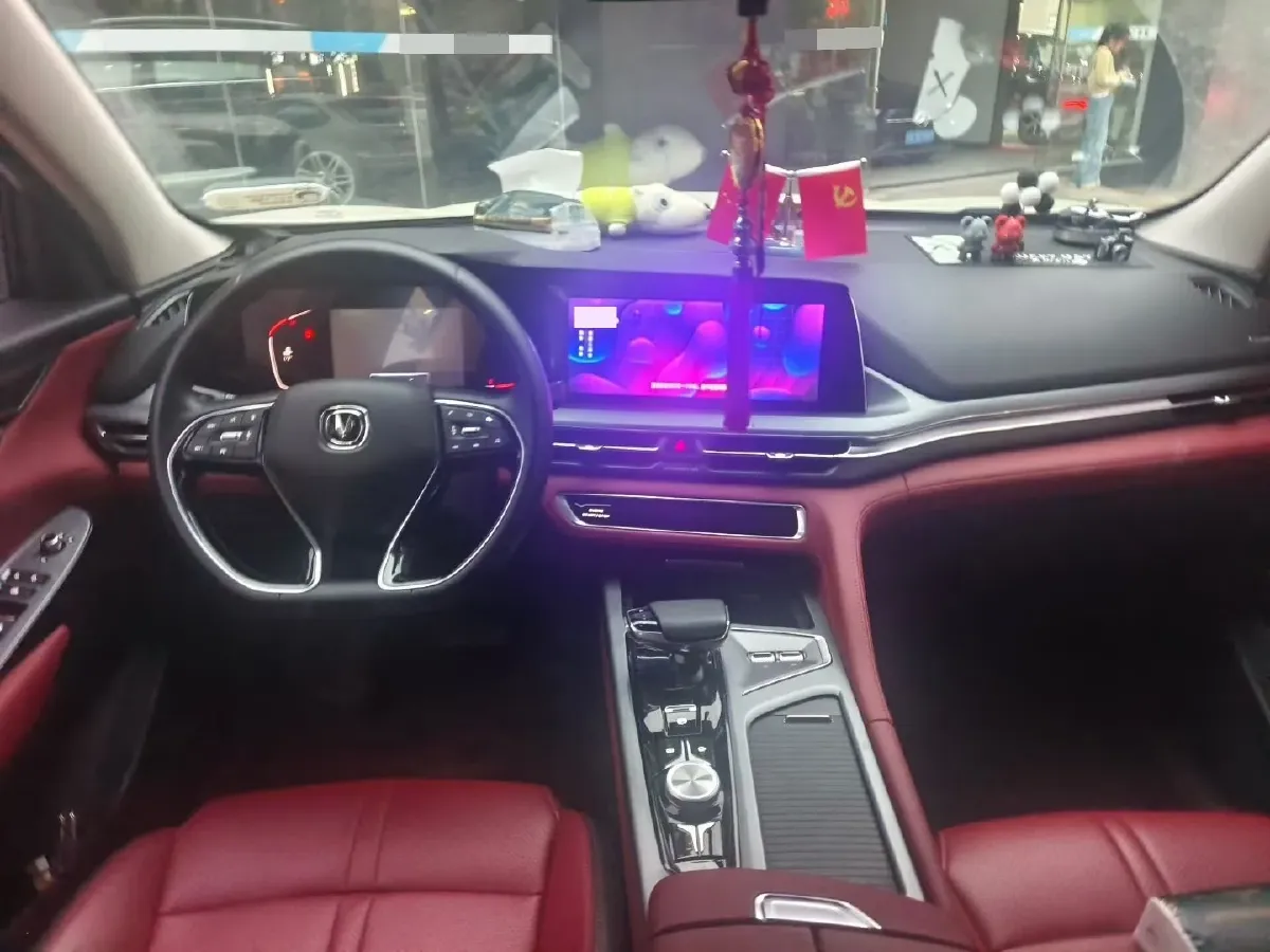 2022 ChangAn CS75 Plus 1.5T 178HP L4 6AT,autocango,china used car exporter,china ev exporter,chinese used car exporter,chinese used ev exporter