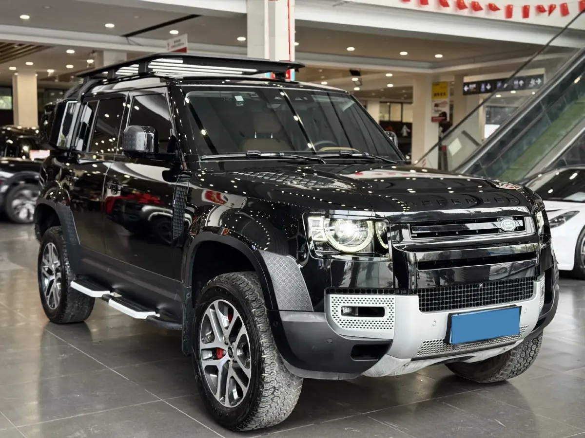 2023 Land Rover Defender 3.0T 400HP L6 8AT,autocango,china used car exporter,china ev exporter,chinese used car exporter,chinese used ev exporter