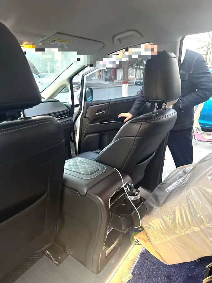 2022 Honda Odyssey 2.0L 146HP L4 E-CVT Hybrid,autocango,china used car exporter,china ev exporter,chinese used car exporter,chinese used ev exporter