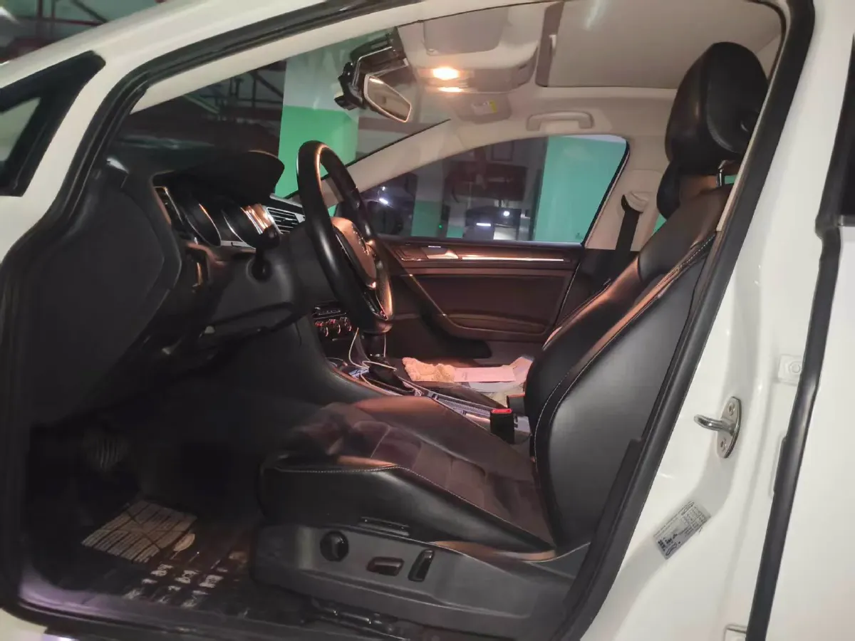 2018 Volkswagen Golf 1.4T 131HP L4 7DCT,autocango,china used car exporter,china ev exporter,chinese used car exporter,chinese used ev exporter