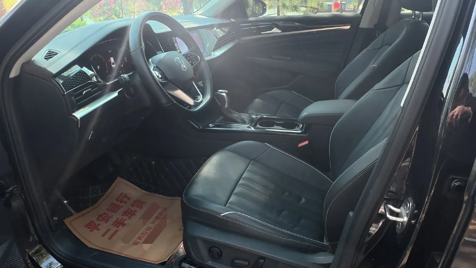 2023 Volkswagen Passat 2.0T 186HP L4 7DCT,autocango,china used car exporter,china ev exporter,chinese used car exporter,chinese used ev exporter