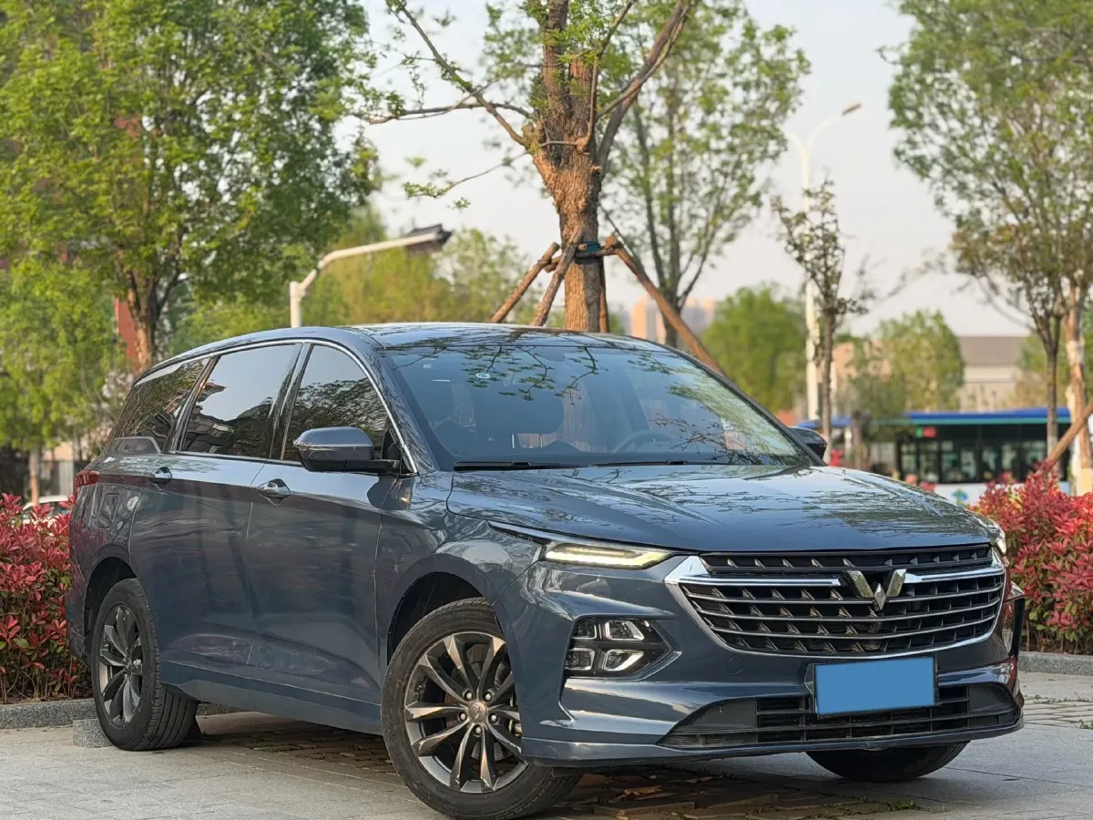 2020 WuLing KaiJie 1.5T 147HP L4 CVT,autocango,china used car exporter,china ev exporter,chinese used car exporter,chinese used ev exporter