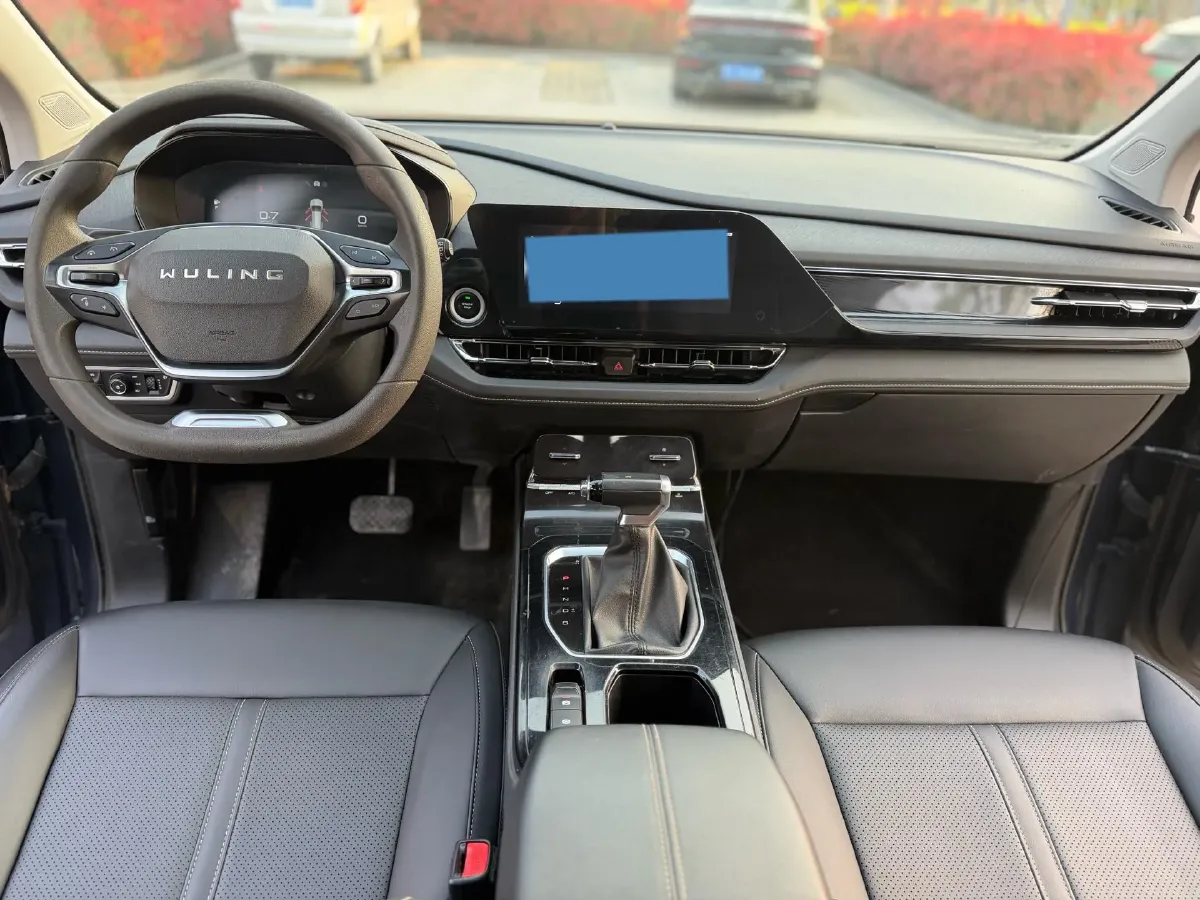 2020 WuLing KaiJie 1.5T 147HP L4 CVT,autocango,china used car exporter,china ev exporter,chinese used car exporter,chinese used ev exporter