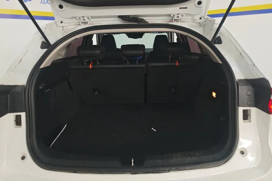 2020 Haval F7 1.5T 169HP L4 7DCT,autocango,china used car exporter,china ev exporter,chinese used car exporter,chinese used ev exporter