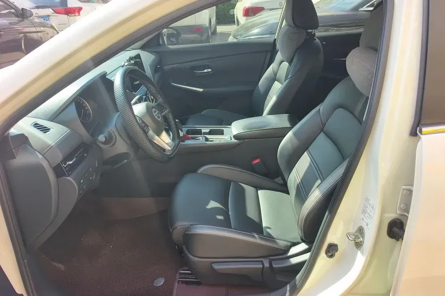 2022 Nissan Sylphy 1.6L 135HP L4 CVT,autocango,china used car exporter,china ev exporter,chinese used car exporter,chinese used ev exporter