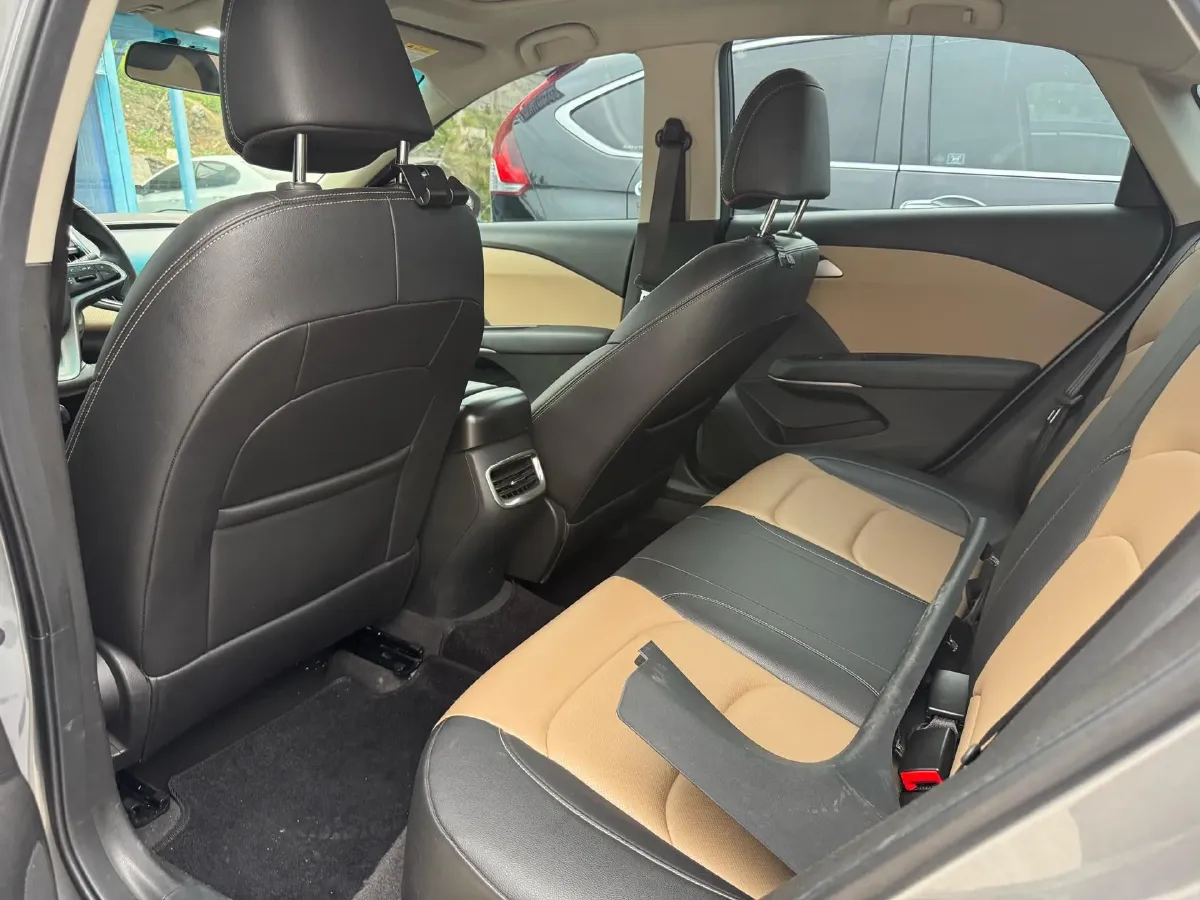 2022 Chevrolet Monza 1.5L 113HP L4 6AT,autocango,china used car exporter,china ev exporter,chinese used car exporter,chinese used ev exporter