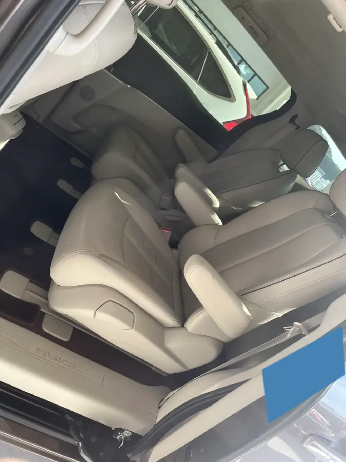 2021 Buick GL8 2.0T 237HP L4 9AT,autocango,china used car exporter,china ev exporter,chinese used car exporter,chinese used ev exporter