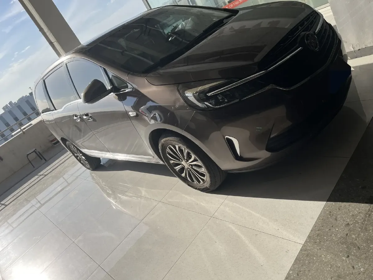2021 Buick GL8 2.0T 237HP L4 9AT,autocango,china used car exporter,china ev exporter,chinese used car exporter,chinese used ev exporter