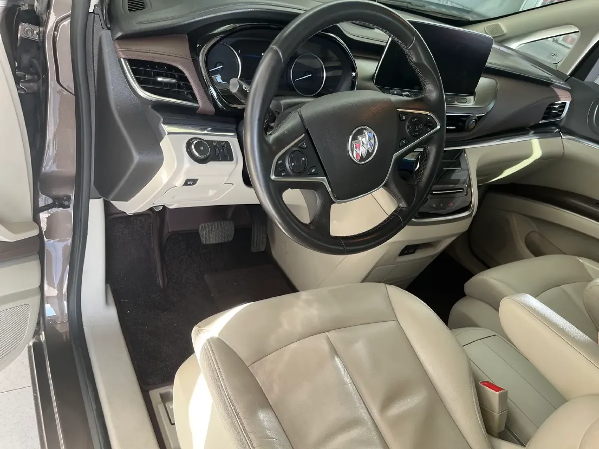 2021 Buick GL8 2.0T 237HP L4 9AT,autocango,china used car exporter,china ev exporter,chinese used car exporter,chinese used ev exporter